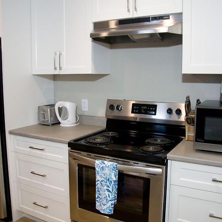 M&M'S Maple Bay Mountain Guesthouse - Licensed Duncan Extérieur photo