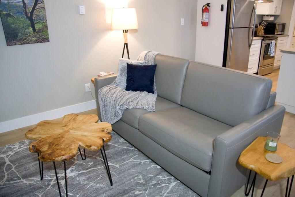 M&M'S Maple Bay Mountain Guesthouse - Licensed Duncan Extérieur photo